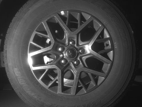 Used 2025 Jeep Wrangler Sahara image 13