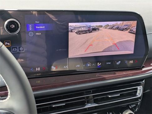 New 2026 Chevrolet Traverse Z71 image 19