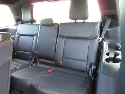 New 2026 Ford Expedition Tremor image 24