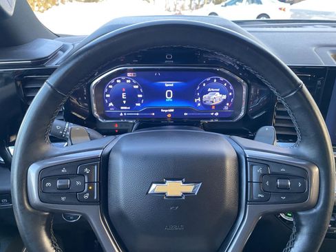 Used 2024 Chevrolet Silverado 1500 High Country w/ Technology Package image 28