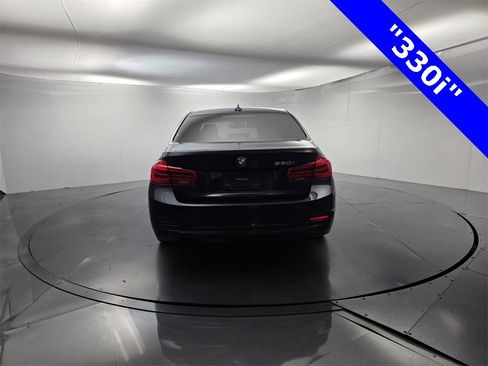 Used 2017 BMW 330i Sedan image 9