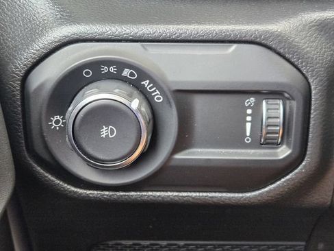 Used 2023 Jeep Wrangler Sport AWD/4WD image 28