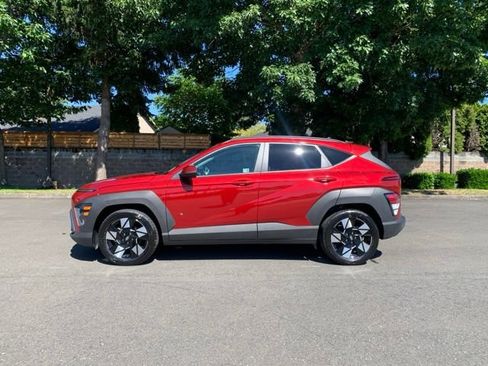Certified 2025 Hyundai Kona SEL FWD image 2