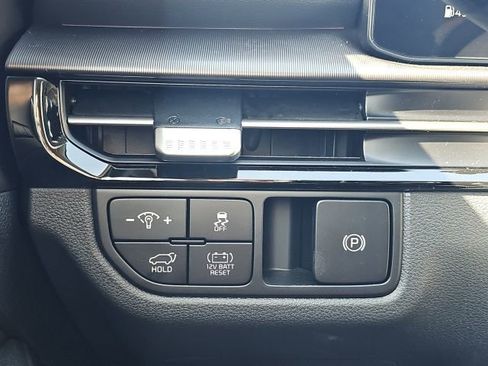 New 2026 Kia Sportage SX Prestige image 17