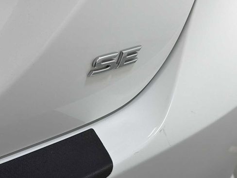 Certified 2020 Toyota Camry SE FWD image 27