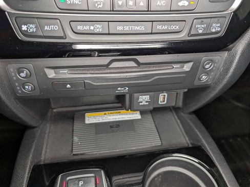 Used 2021 Honda Pilot Elite image 27