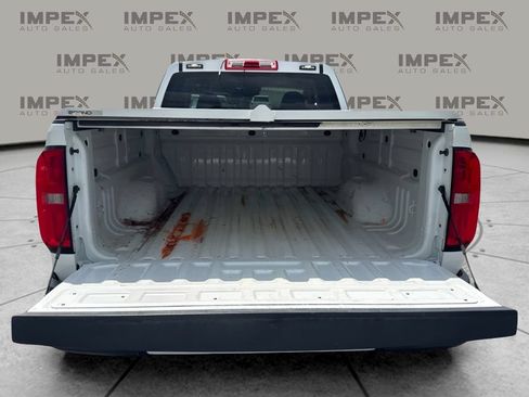 Used 2022 Chevrolet Colorado LT w/ Fleet Safety Package RWD image 21