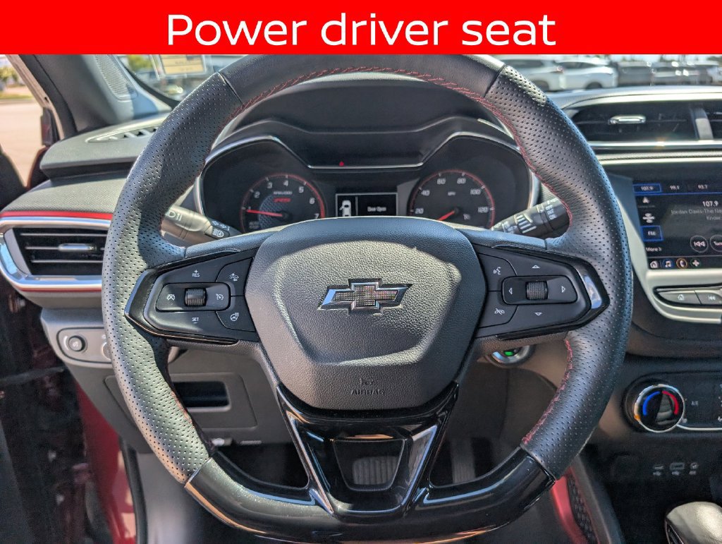 Used 2023 Chevrolet TrailBlazer RS FWD image 23