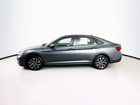 Used 2024 Volkswagen Jetta S image 4