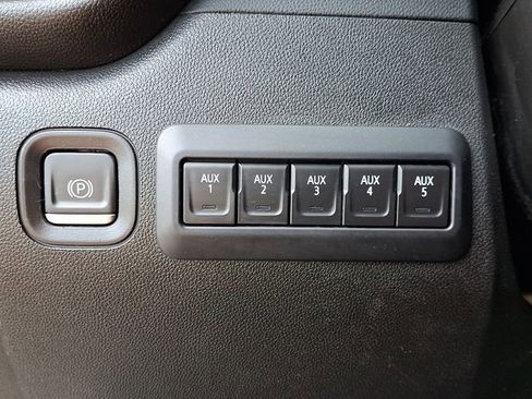 Used 2024 Chevrolet Silverado 3500 W/T AWD/4WD image 23