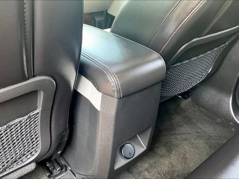Used 2017 GMC Terrain SLT w/ Open Road Package AWD/4WD image 10