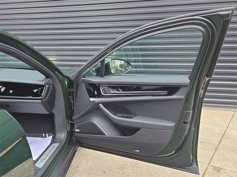 New 2026 Porsche Panamera 4 image 20