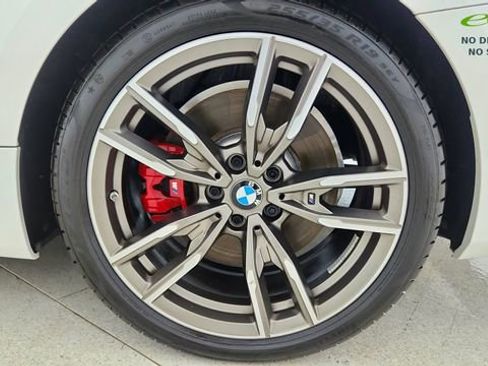 Used 2024 BMW M440i Convertible w/ Premium Package RWD image 62