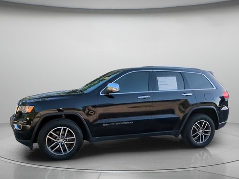 Used 2018 Jeep Grand Cherokee Limited AWD/4WD image 12