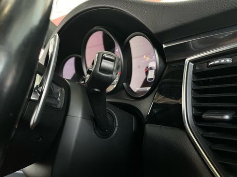 Used 2015 Porsche Macan S w/ Premium Package Plus image 24