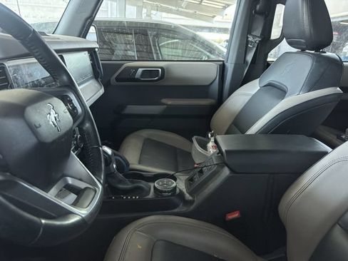 Used 2023 Ford Bronco Wildtrak AWD/4WD image 13