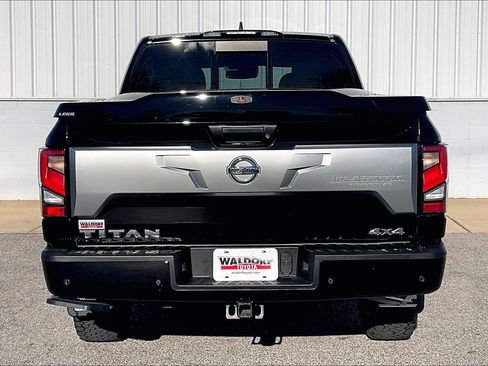 Used 2022 Nissan Titan Platinum Reserve w/ Moonroof Package image 5