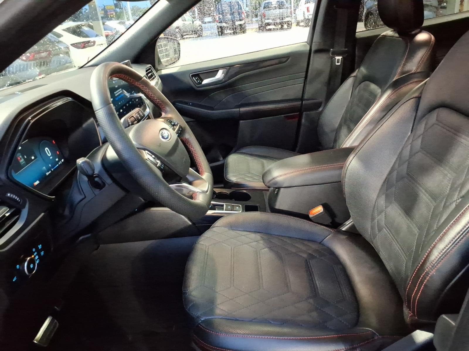 Certified 2023 Ford Escape ST-Line Elite w/ Premium Technology Package AWD/4WD image 10