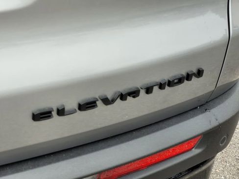 New 2026 GMC Acadia Elevation w/ Black Edition FWD image 8