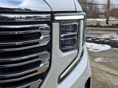 Used 2023 GMC Sierra 1500 Denali w/ Denali Reserve Package image 9