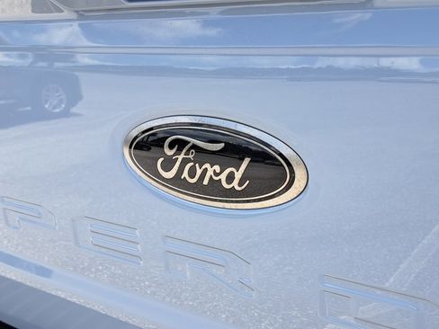 New 2025 Ford F250 Lariat w/ Lariat Ultimate Package image 10