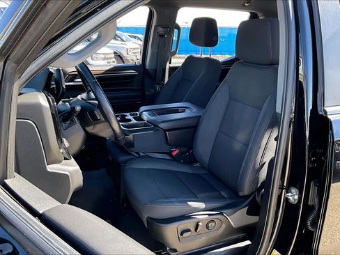 Used 2022 Chevrolet Silverado 1500 LT image 8