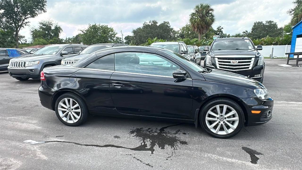 Used 2015 Volkswagen Eos Komfort FWD image 33