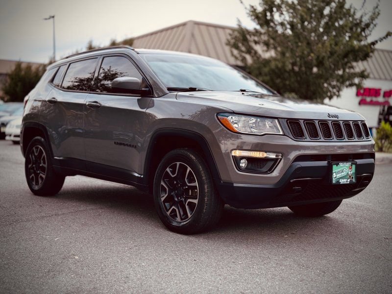 Used 2019 Jeep Compass Sport AWD/4WD image 1