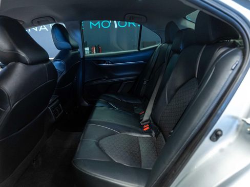 Used 2021 Toyota Camry XSE FWD image 12