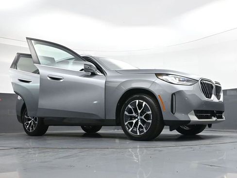 Used 2025 BMW X3 xDrive30i image 42