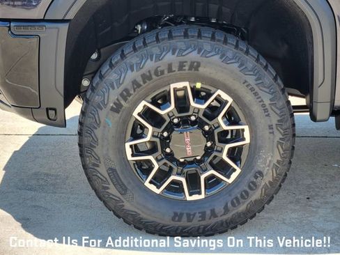 Used 2026 GMC Sierra 2500 AT4X w/ LPO, Black Badging Package AWD/4WD image 7