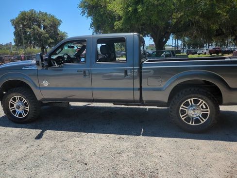 Used 2015 Ford F250 Lariat w/ Lariat Interior Package AWD/4WD image 9