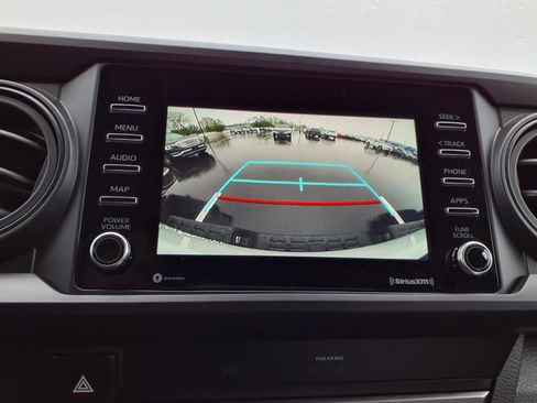 Used 2023 Toyota Tacoma SR RWD image 5