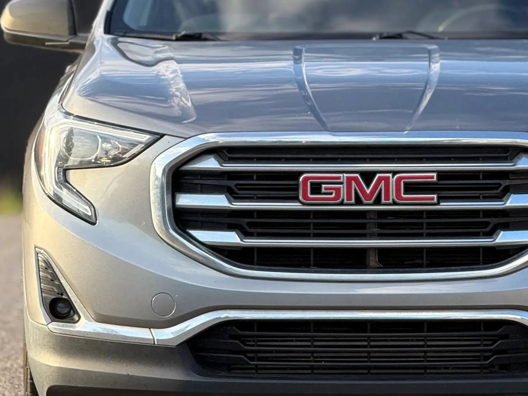 Used 2018 GMC Terrain SLT w/ Preferred Package FWD image 11