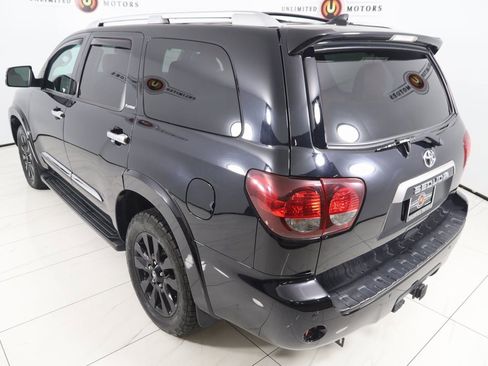 Used 2021 Toyota Sequoia Platinum image 24