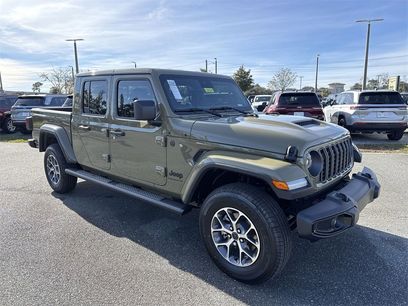 New 2025 Jeep Gladiator Sport