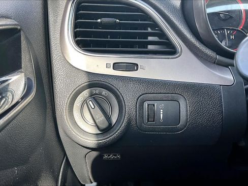 Used 2020 Dodge Journey Crossroad FWD image 34