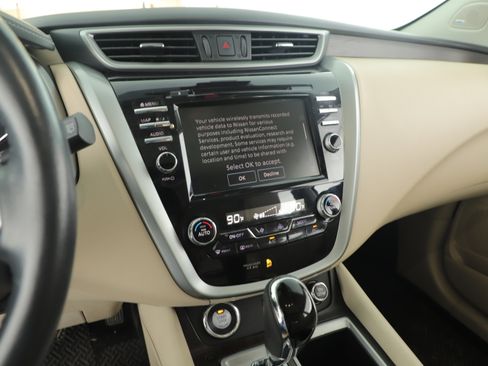 Used 2019 Nissan Murano Platinum w/ Cargo Package image 10