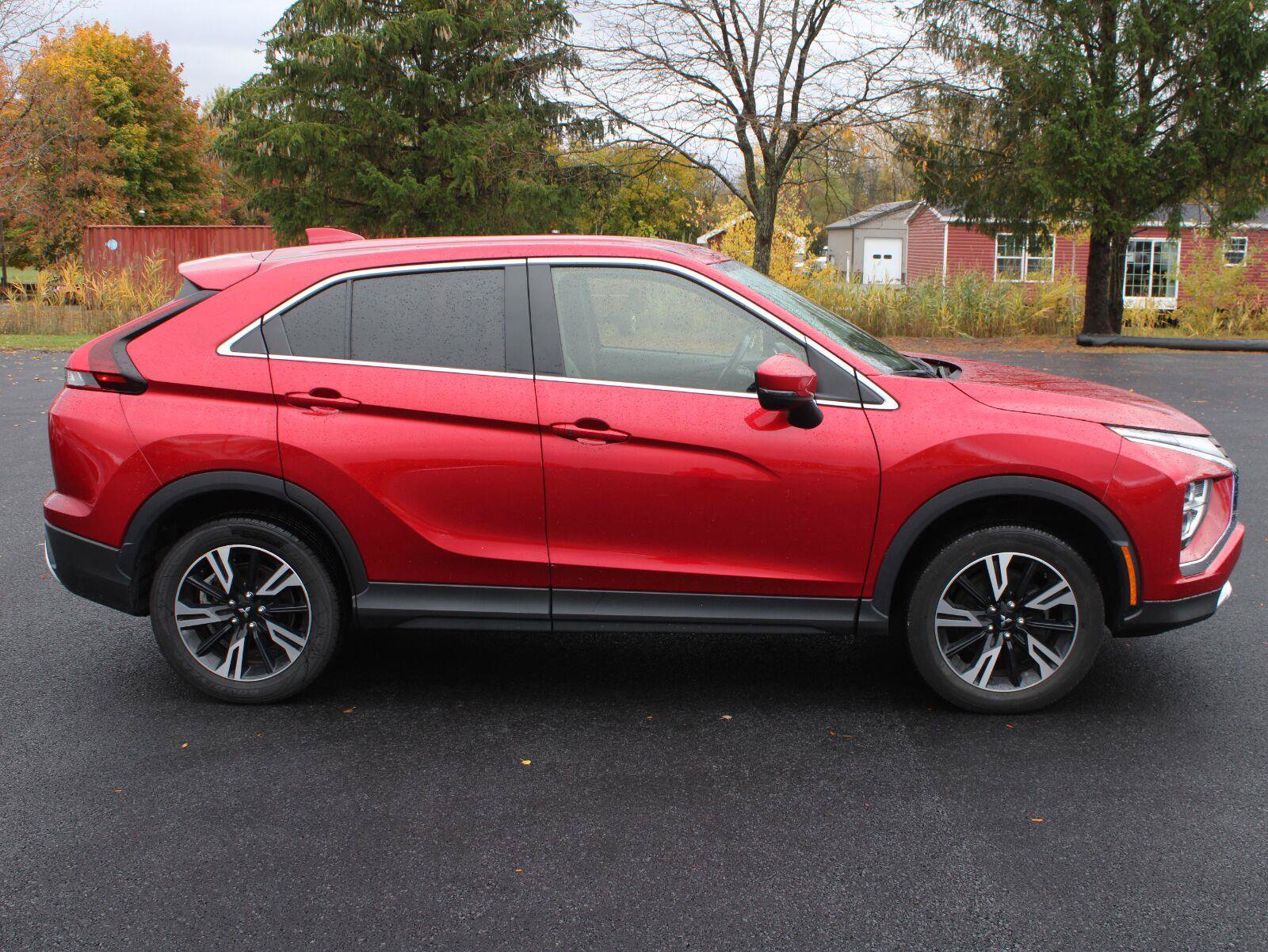 Used 2024 Mitsubishi Eclipse Cross SE AWD/4WD image 4