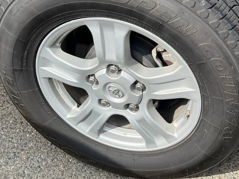 Used 2019 Toyota Tundra SR5 image 22