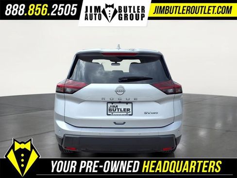 Used 2024 Nissan Rogue SV AWD/4WD image 19