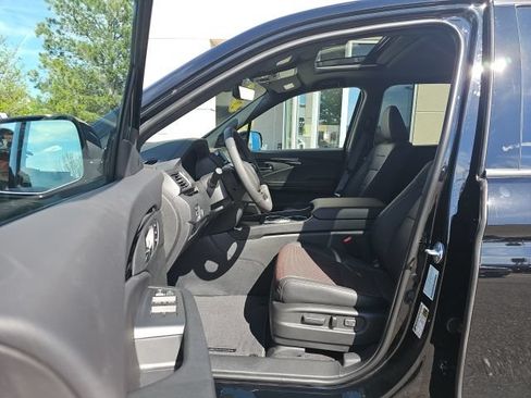 New 2026 Honda Ridgeline Black Edition image 11