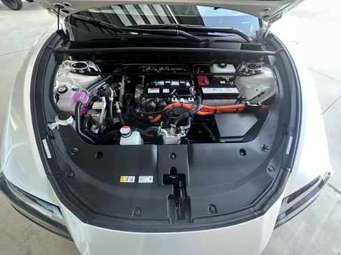 Used 2024 Lexus RZ 450e Premium image 43