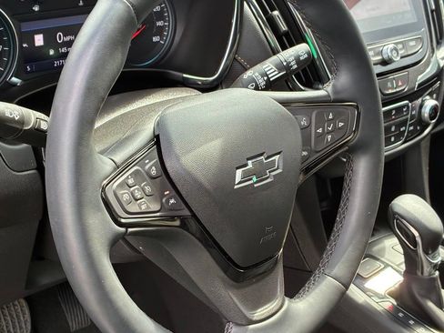 Used 2023 Chevrolet Equinox Premier AWD/4WD image 20