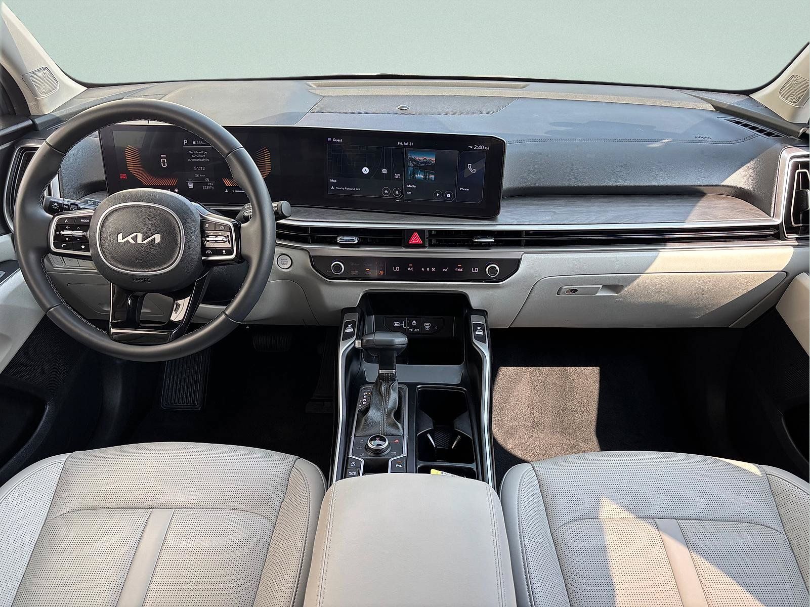 Used 2025 Kia Sorento X-Line EX AWD/4WD image 32