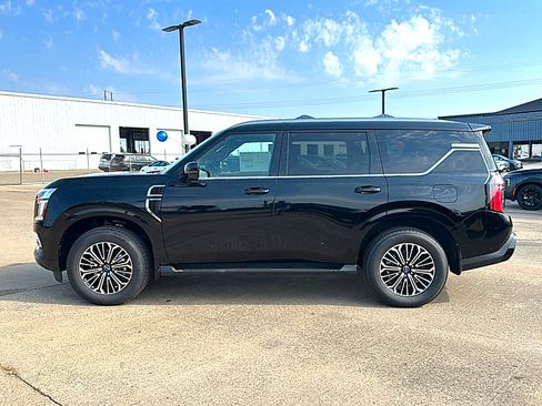 New 2026 Nissan Armada SL AWD/4WD image 3