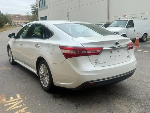 Used 2015 Toyota Avalon XLE Touring image 5
