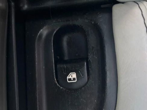 Used 2009 Maserati Quattroporte RWD image 29