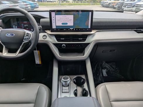 New 2026 Ford Explorer Active image 13