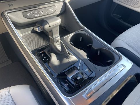 Certified 2026 Kia Carnival EX image 17